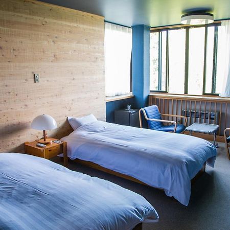 צ'ינו Hytter Lakeside Lodge מראה חיצוני תמונה